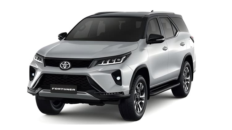 2022 - 2023 Toyota Hilux SW4, Fortuner automatic rental car in Georgia
